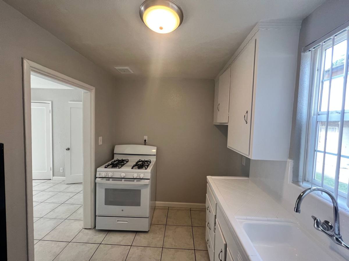 Apartment for rent at 355-375 El Camino Ave, Sacramento, CA 95815