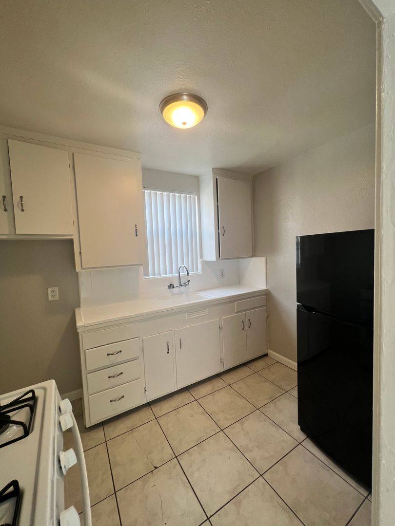 Apartment for rent at 355-375 El Camino Ave, Sacramento, CA 95815
