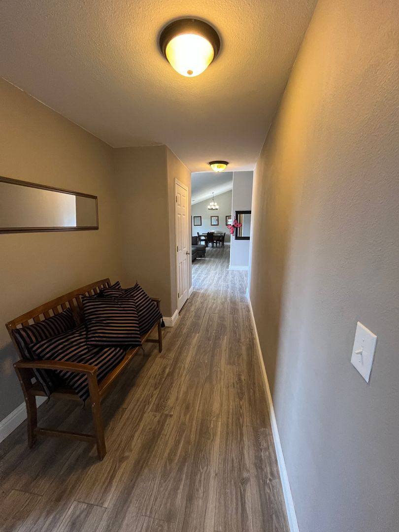 House for rent at 8957 Knobhill Circle, Redding, CA 96001
