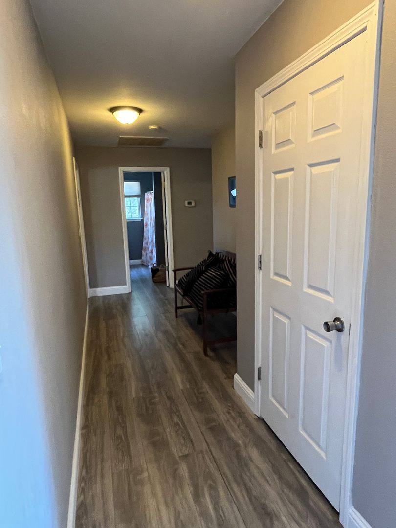 House for rent at 8957 Knobhill Circle, Redding, CA 96001