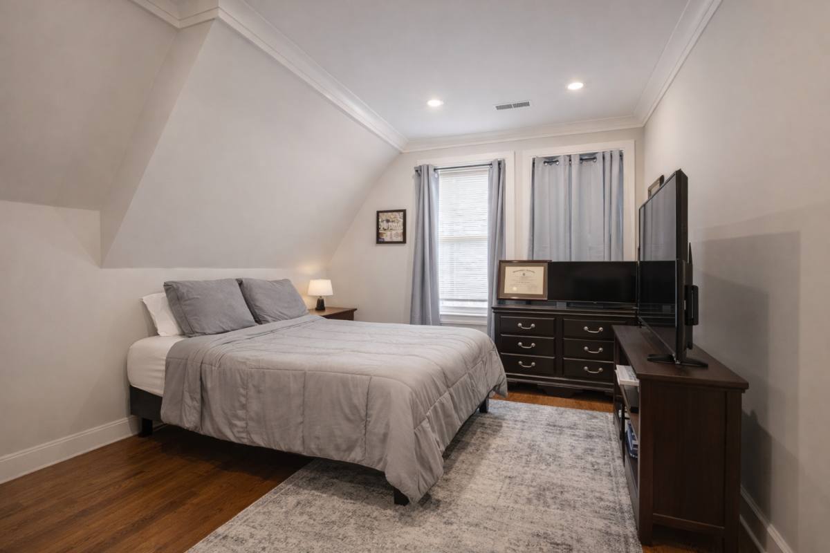 Apartment for rent at 53 Quint Ave, Allston, MA 02134
