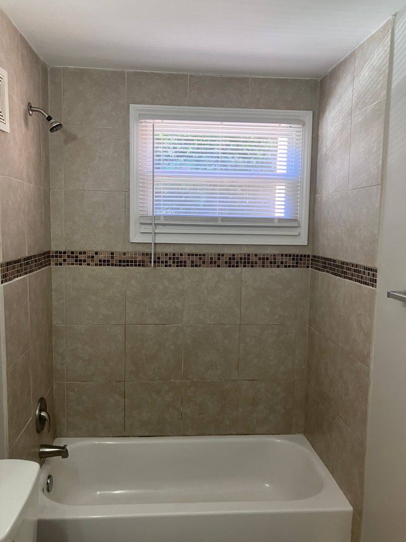 Apartment for rent at 2020 Vineville Ave, Macon, GA 31204
