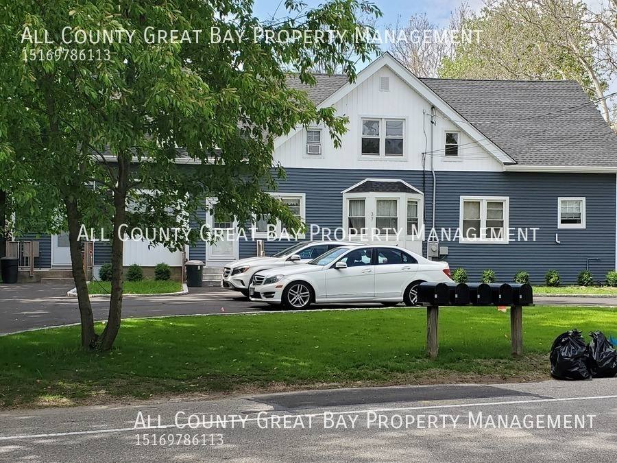 Apartment for rent at 37 Maplewood Rd #4, Huntington Station, NY 11746