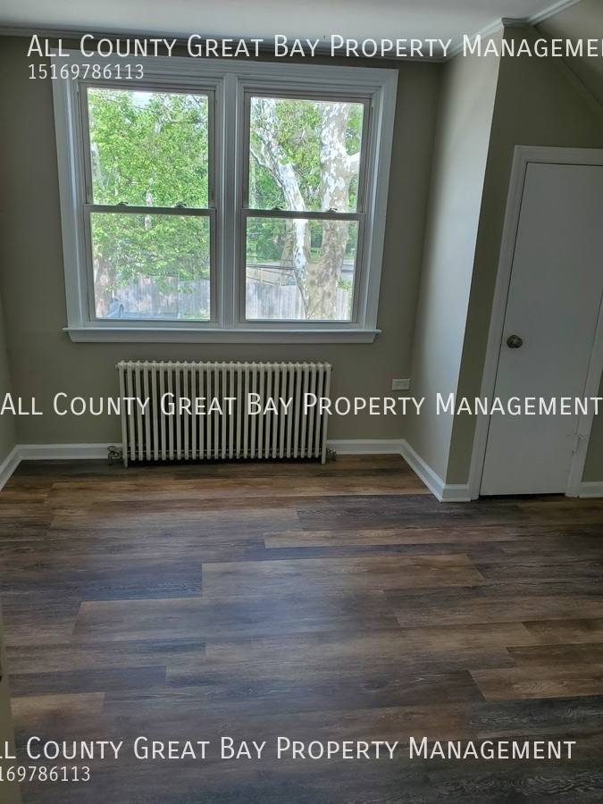 Apartment for rent at 37 Maplewood Rd #4, Huntington Station, NY 11746