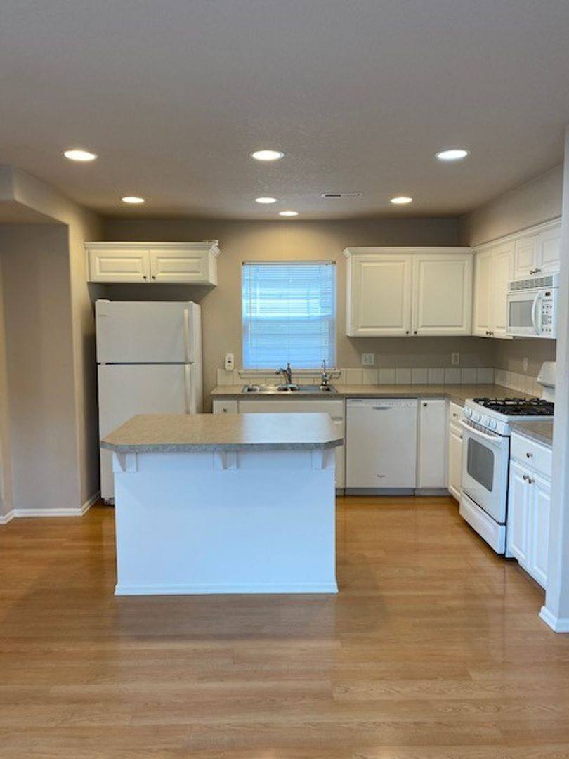House for rent at 3311 SE Midvale Dr, Corvallis, OR 97333