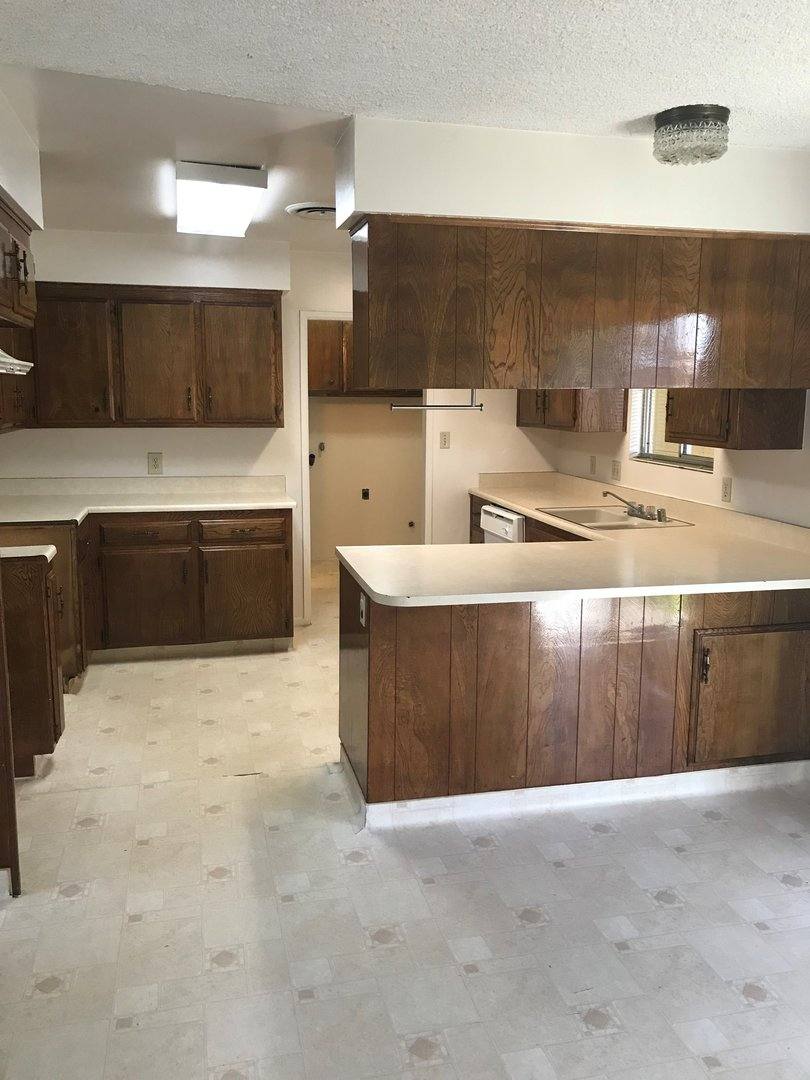 Apartment for rent at 5119 Appleblossom Dr, Bakersfield, CA 93309