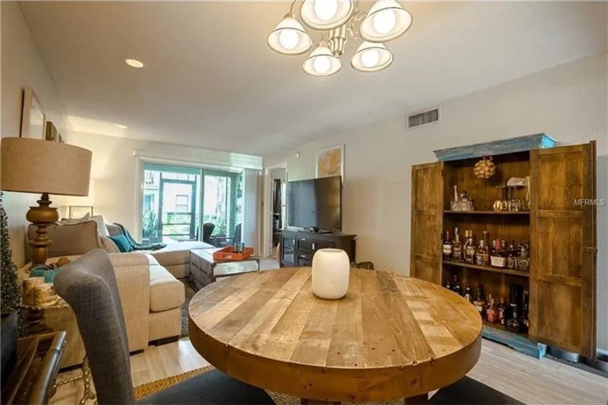 Condo for rent at 3074 Plaza Terrace, Orlando, FL 32803