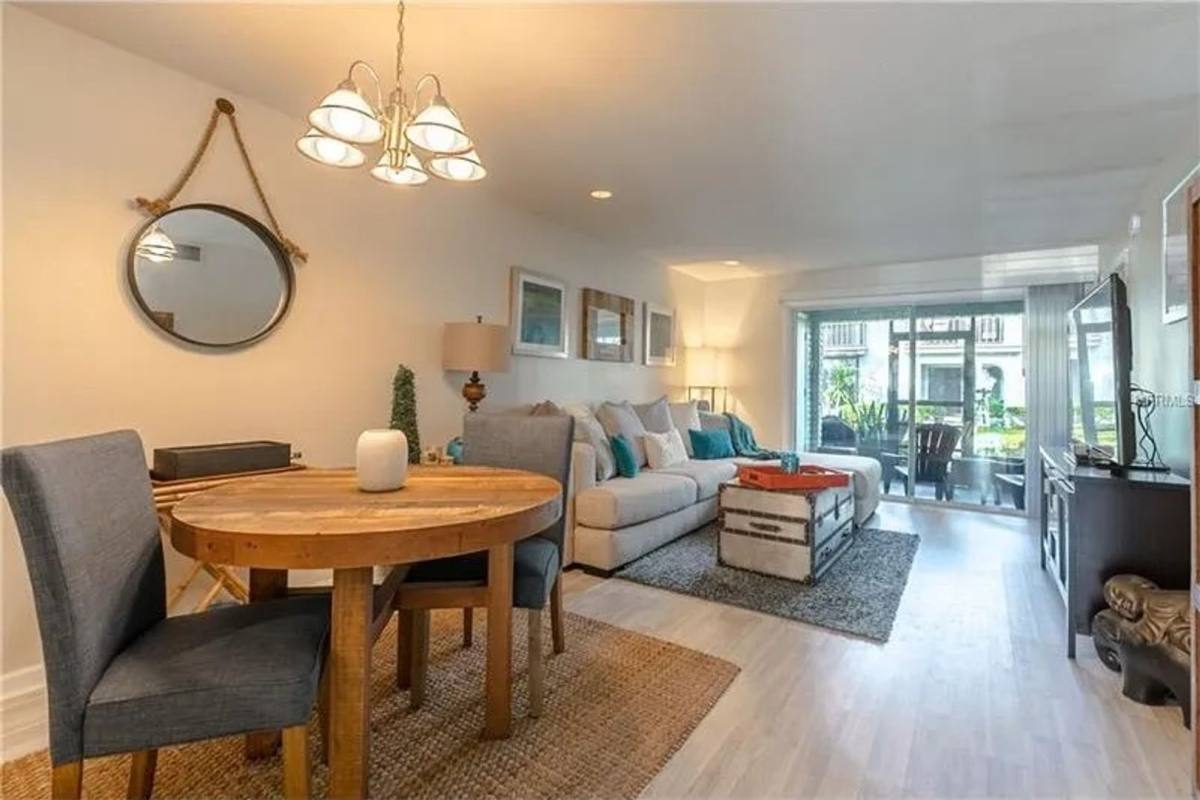 Condo for rent at 3074 Plaza Terrace, Orlando, FL 32803