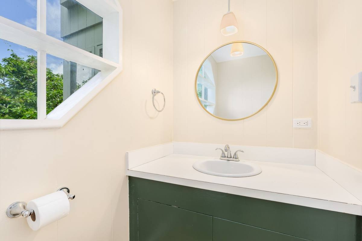 House for rent at 3310 Tantalus Dr, Honolulu, HI 96822