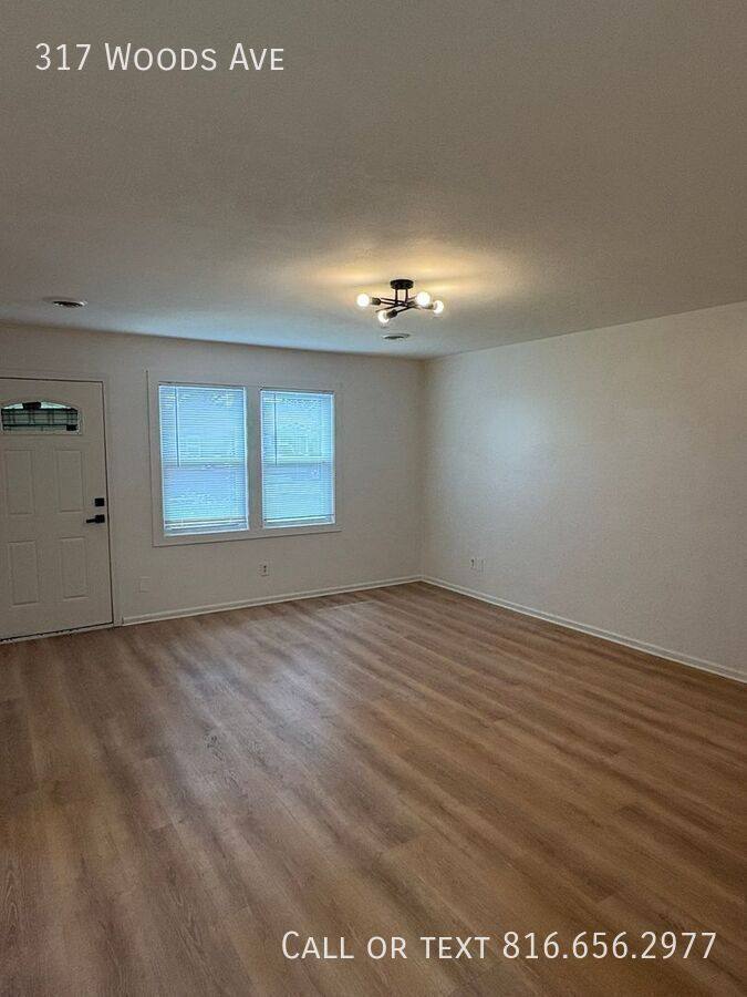 House for rent at 317 Woods Ave, Excelsior Springs, MO 64024