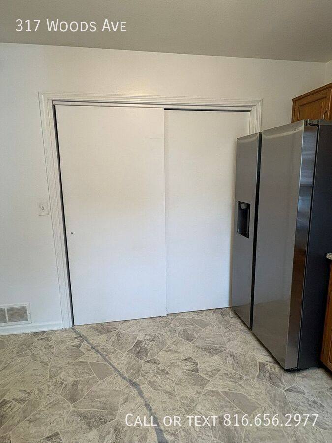 House for rent at 317 Woods Ave, Excelsior Springs, MO 64024