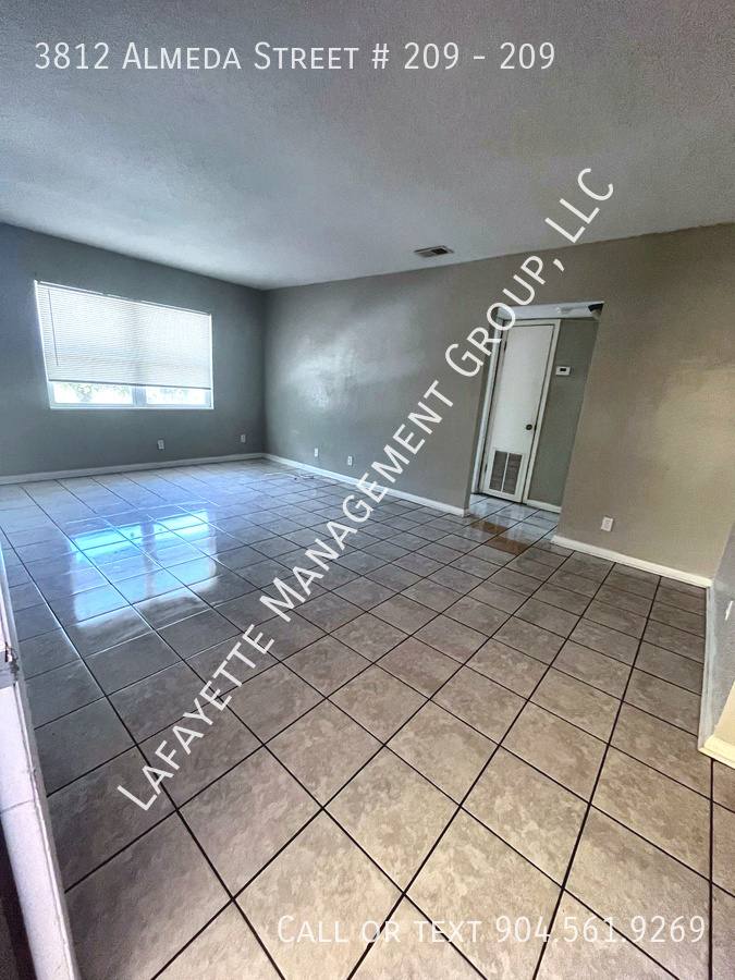 Apartment for rent at 3812 Almeda St #209, Jacksonville, FL 32209