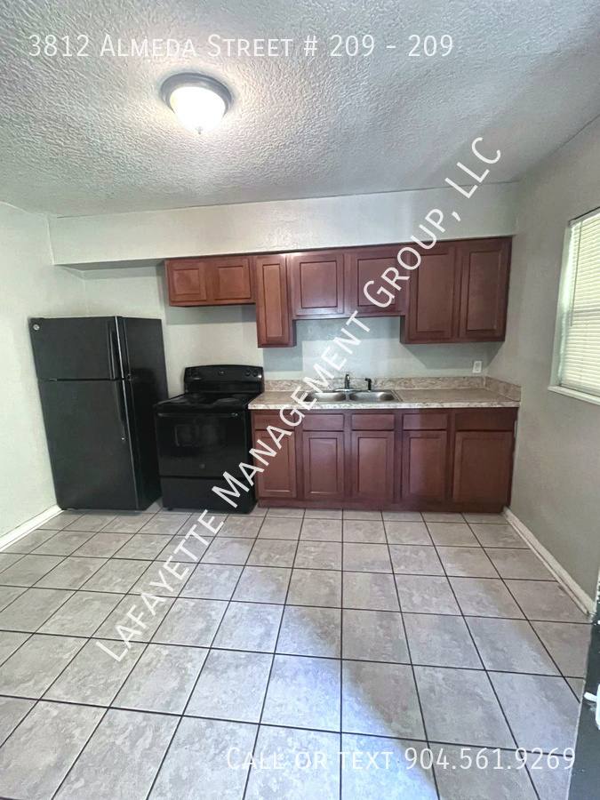 Apartment for rent at 3812 Almeda St #209, Jacksonville, FL 32209