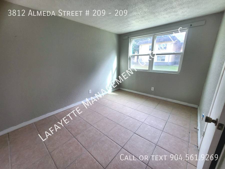 Apartment for rent at 3812 Almeda St #209, Jacksonville, FL 32209
