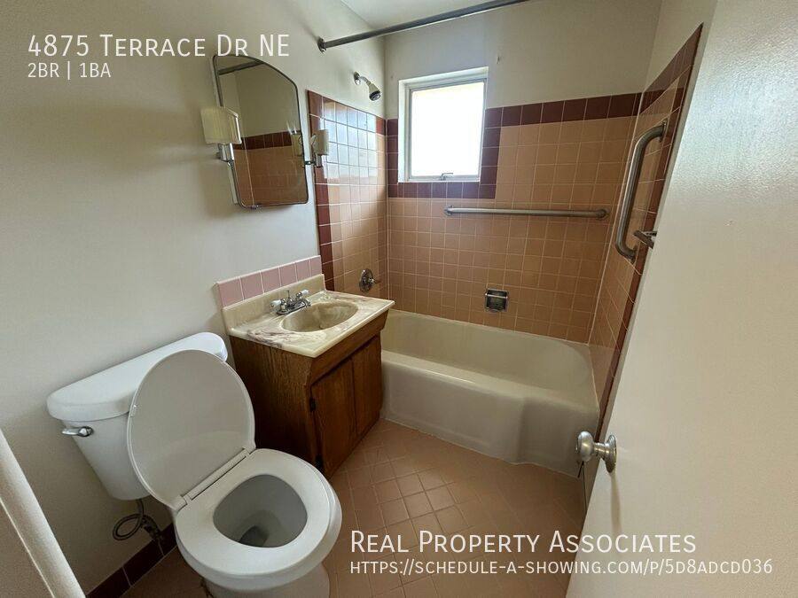 Condo for rent at 4875 Terrace Dr NE, Seattle, WA 98105