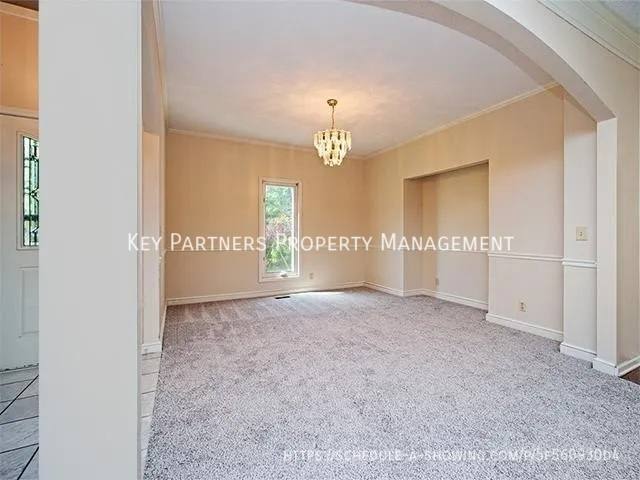House for rent at 14281 S Arapaho Dr, Olathe, KS 66062