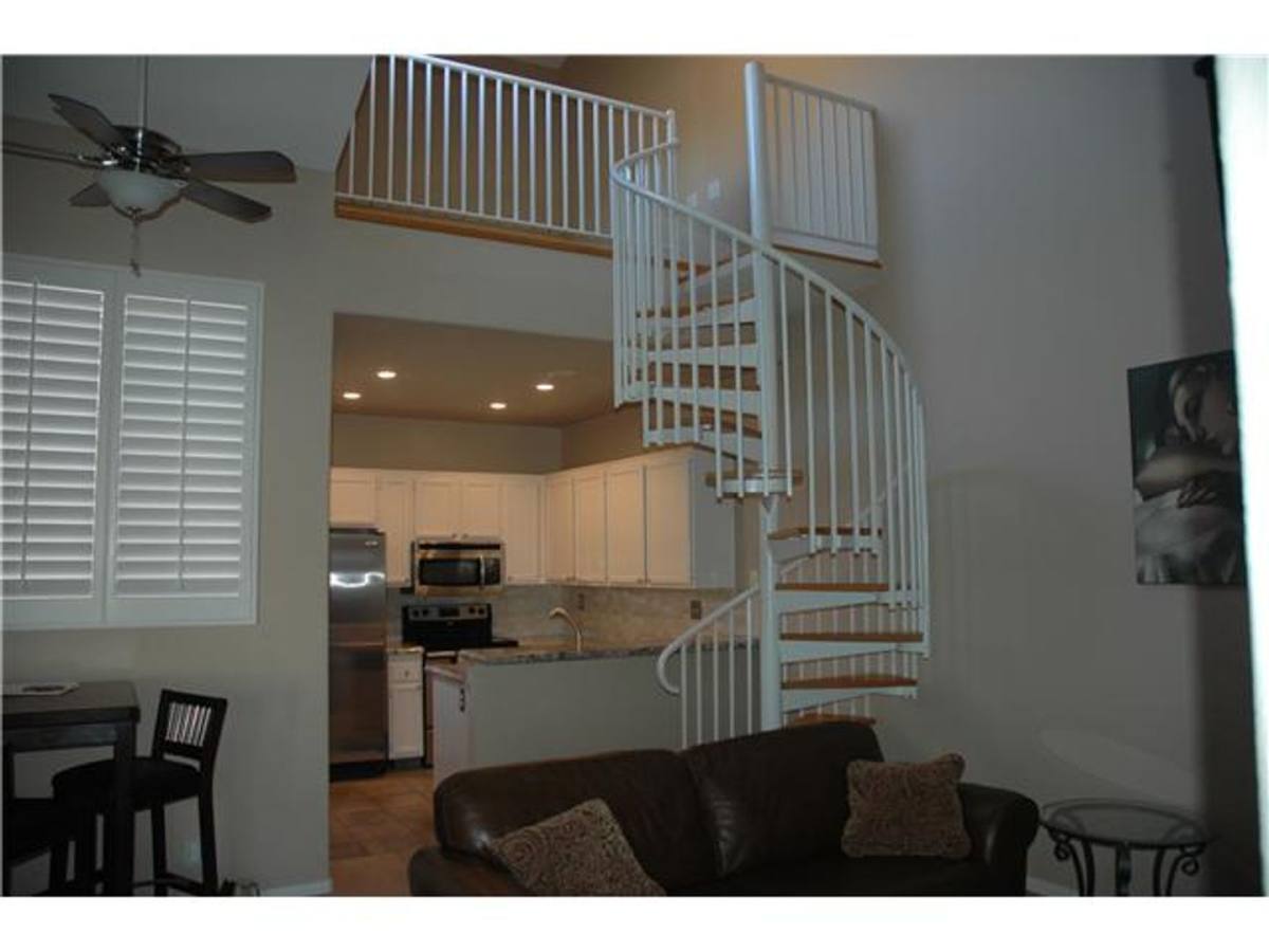 Townhouse for rent at 7205 Calabria Court #7, San Diego, CA 92122