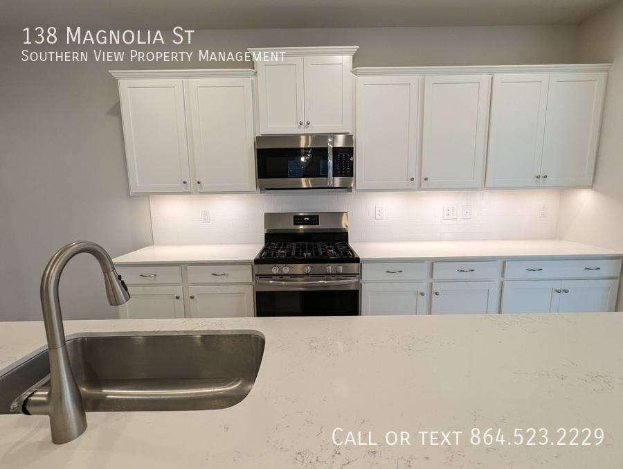 House for rent at 138 Magnolia St, Reidville, SC 29375