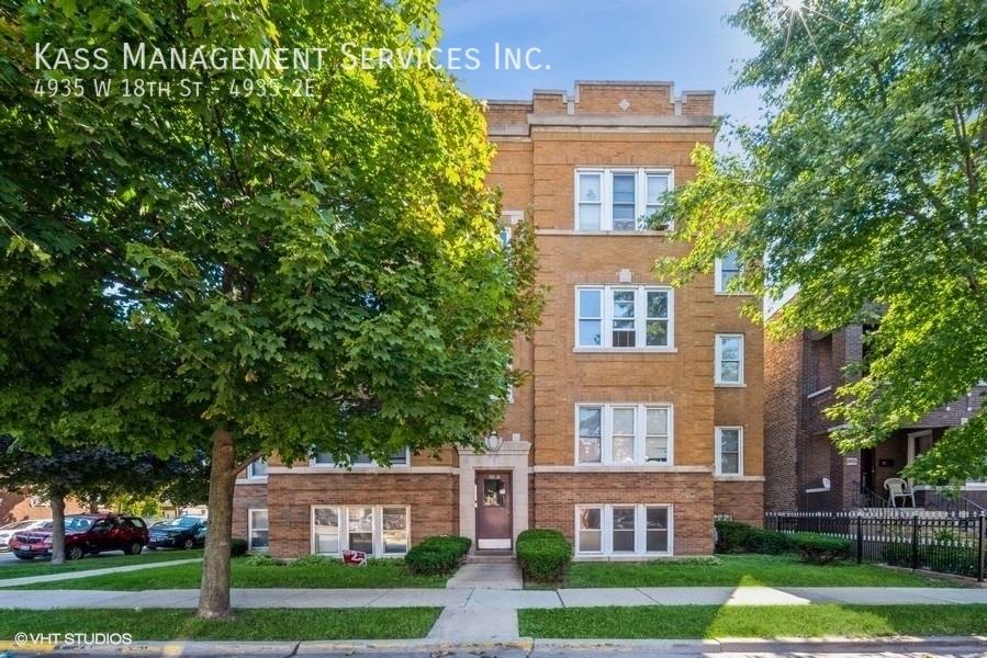 Apartment for rent at 4935 W 18th St #2E, Cicero, IL 60804