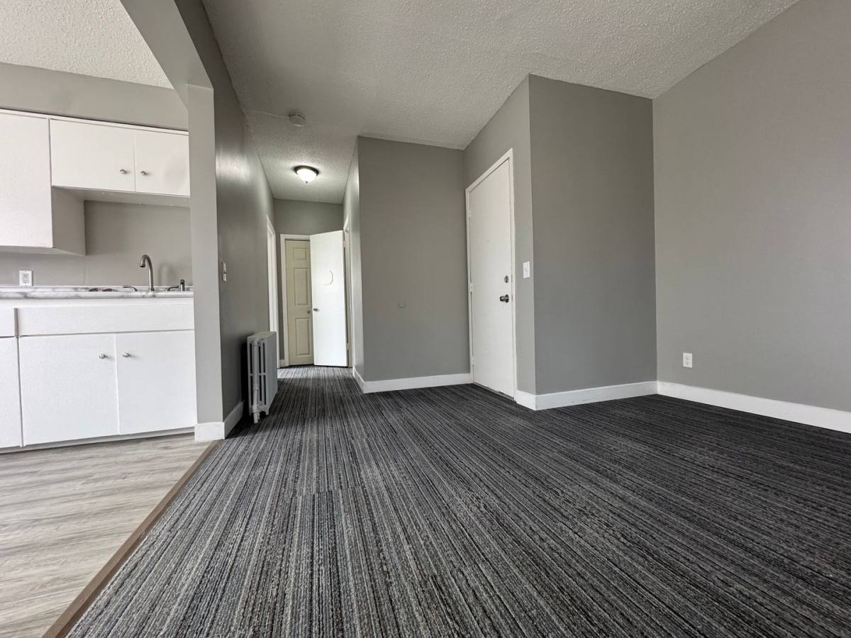 Apartment for rent at 1727 Reany Ave, Saint Paul, MN 55106