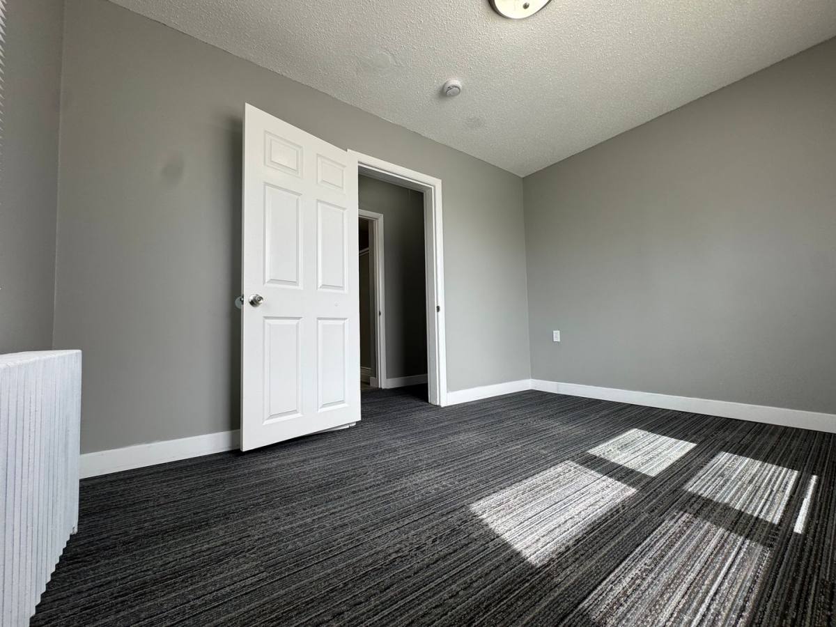 Apartment for rent at 1727 Reany Ave, Saint Paul, MN 55106
