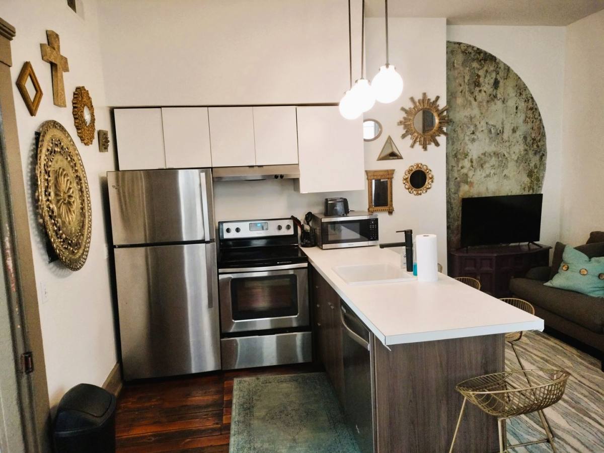 Apartment for rent at 512 E 12th St, Cincinnati, OH 45202
