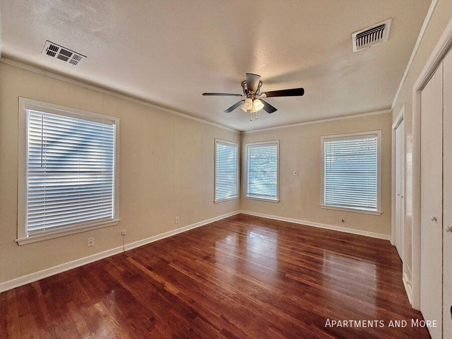 House for rent at 1224 Academy St, San Marcos, TX 78666