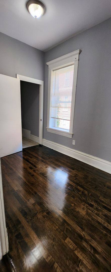 Apartment for rent at 2252 S Whipple St, Chicago, IL 60623