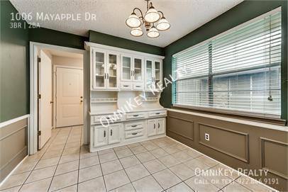 House for rent at 1006 Mayapple Dr, Garland, TX 75043