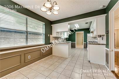 House for rent at 1006 Mayapple Dr, Garland, TX 75043