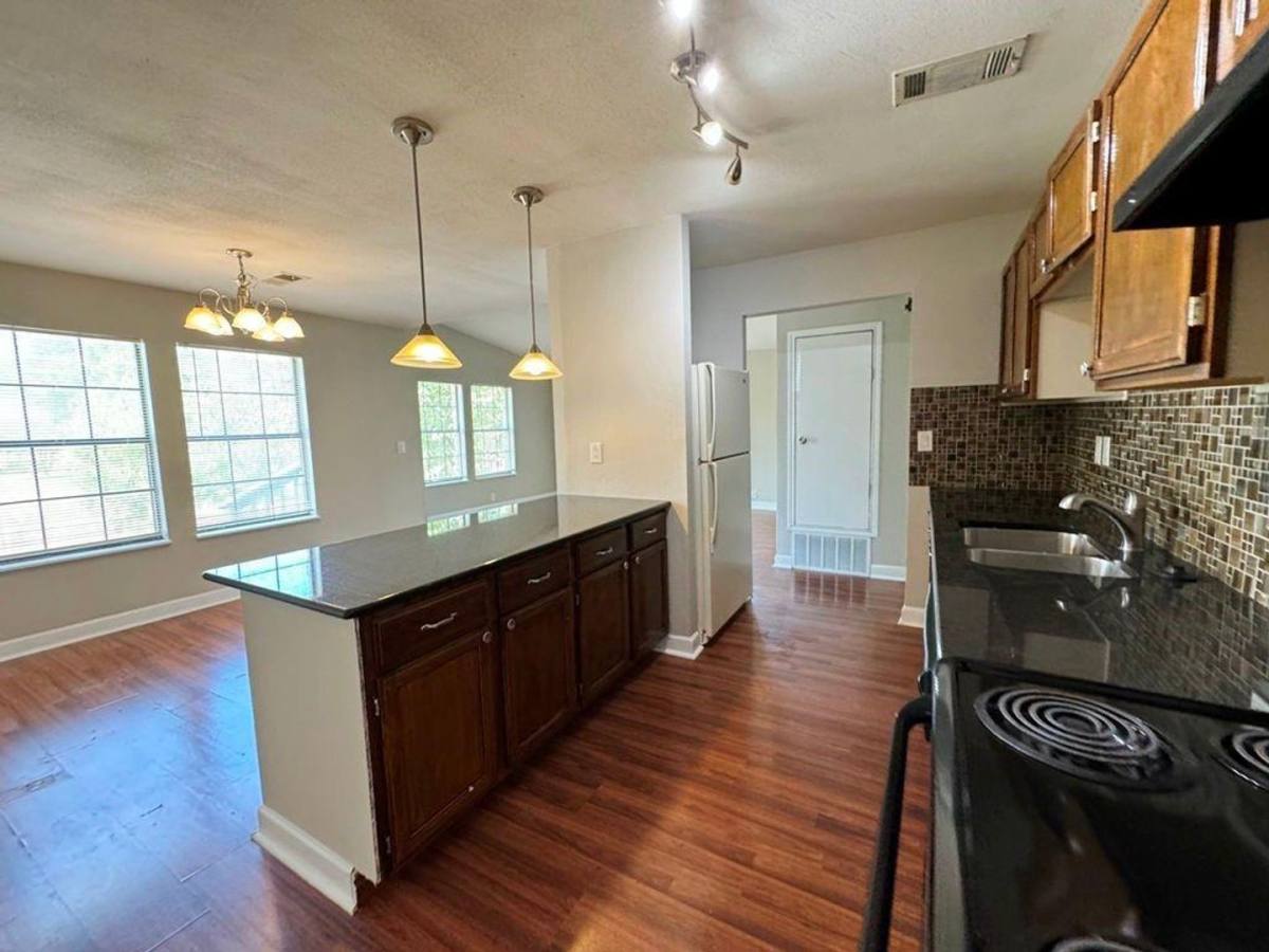 House for rent at 600 Seminole Rd, Leander, TX 78641