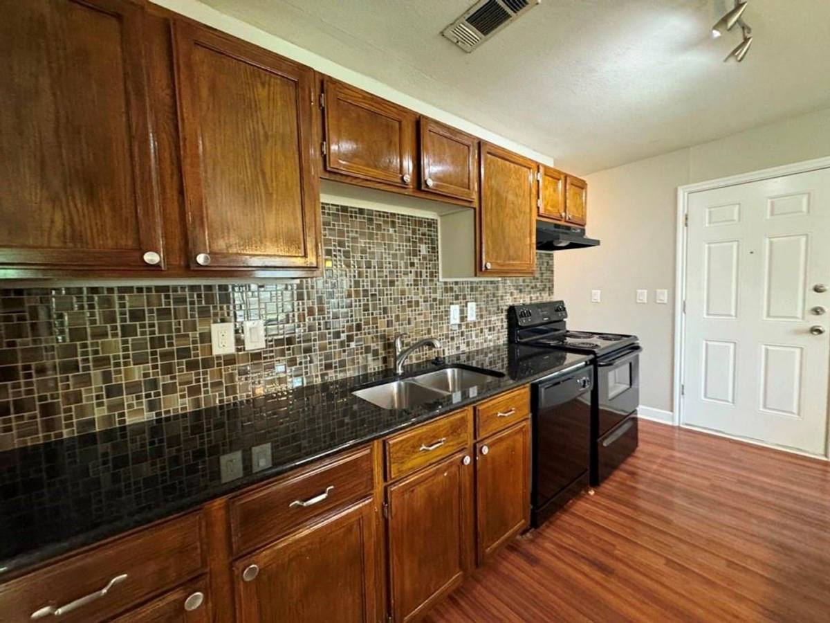 House for rent at 600 Seminole Rd, Leander, TX 78641