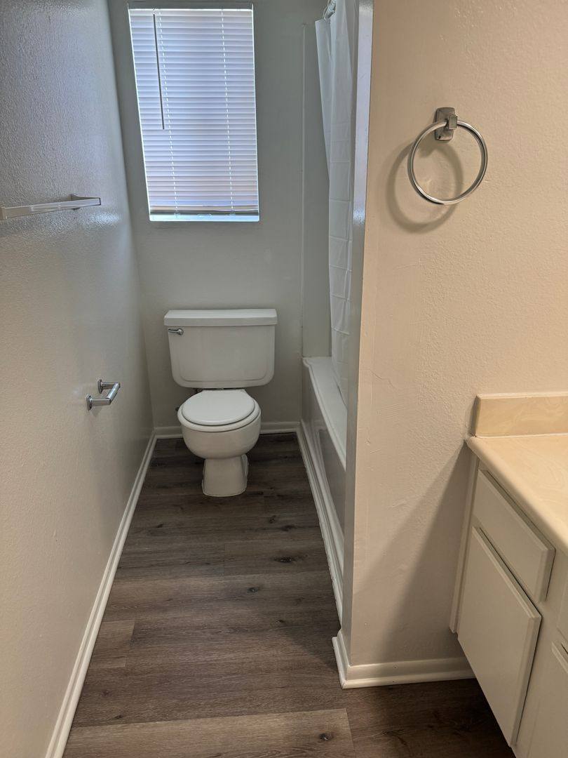 Apartment for rent at 10932 Rincon St, Loma Linda, CA 92354