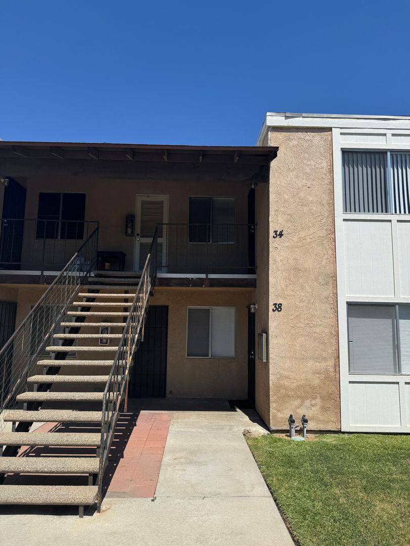 Apartment for rent at 10932 Rincon St, Loma Linda, CA 92354