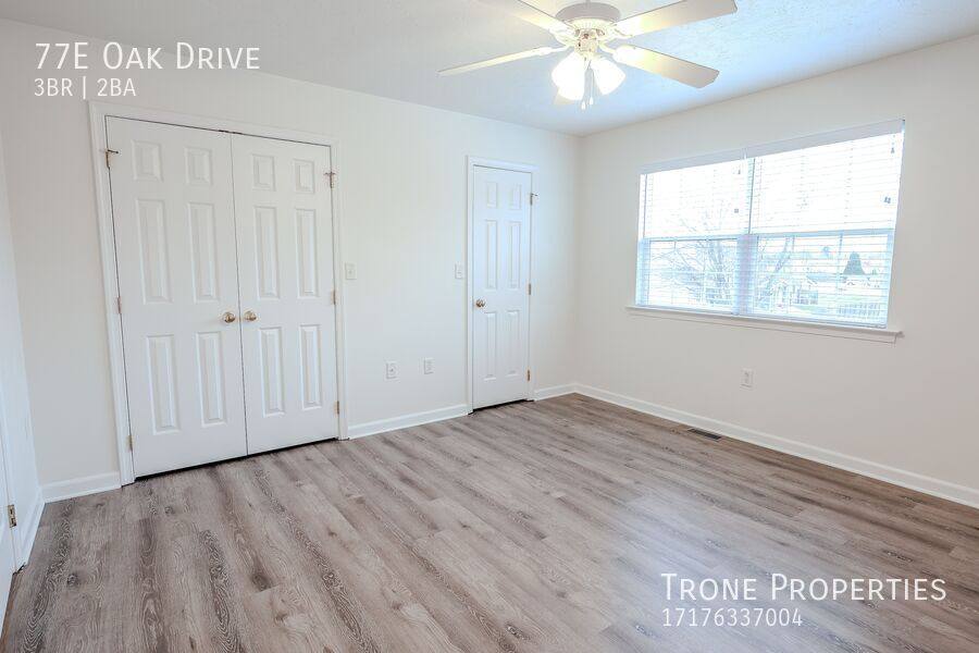Townhouse for rent at 77E Oak Dr, New Oxford, PA 17350