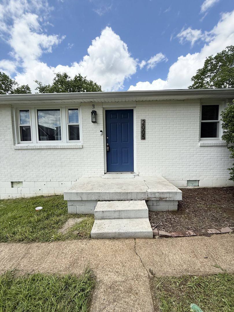 House for rent at 2005 Manchester Ave, Nashville, TN 37218