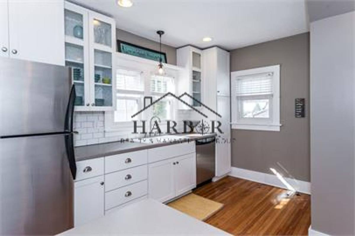 House for rent at 1124 2nd St NW, Rochester, MN 55901