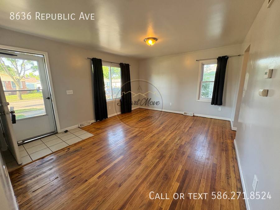 House for rent at 8636 Republic Ave, Warren, MI 48089