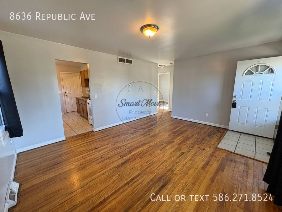 House for rent at 8636 Republic Ave, Warren, MI 48089