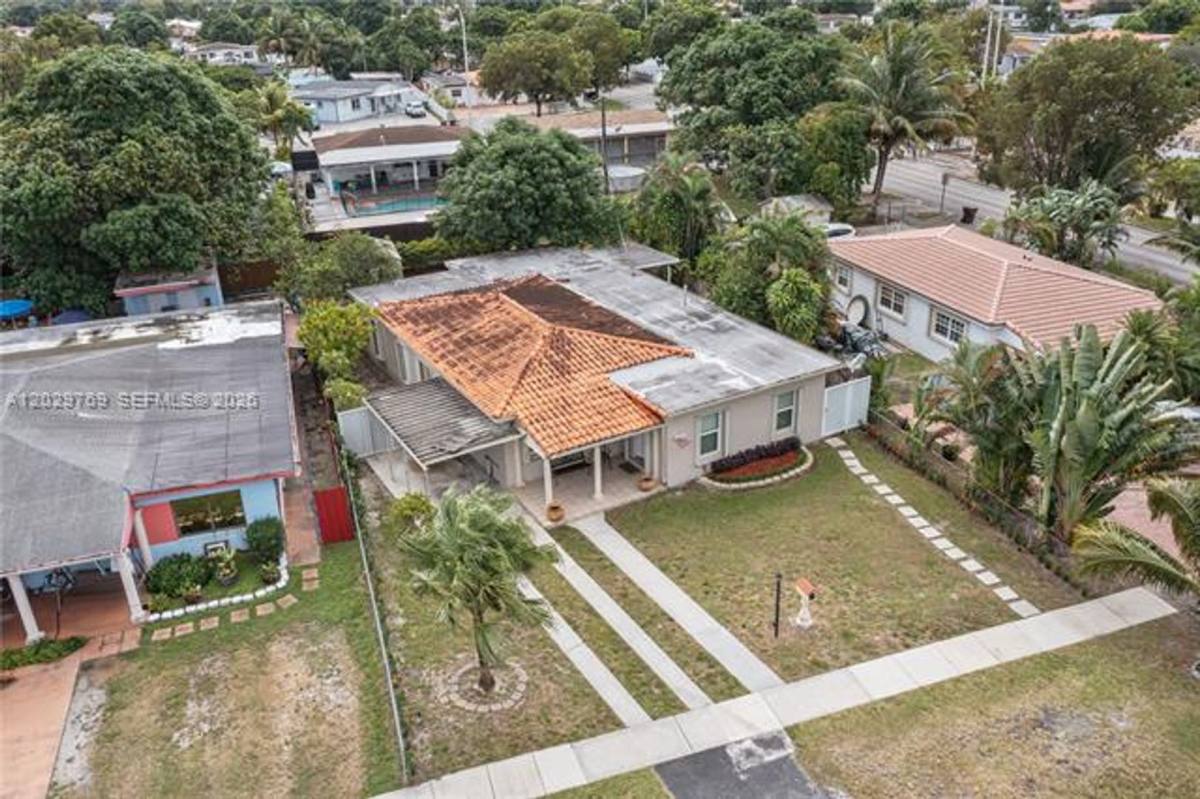 House for rent at 210 E 61st St, Hialeah, FL 33013