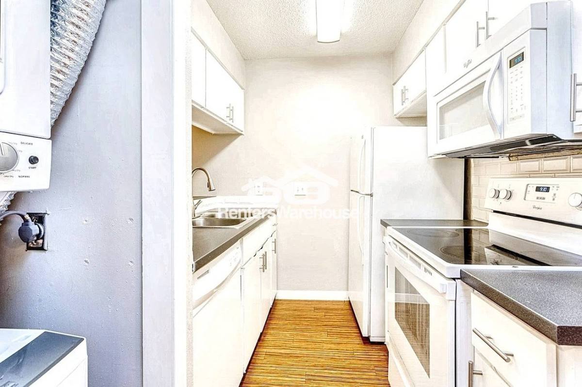 Apartment for rent at 4007 Ave C #105, Austin, TX 78751