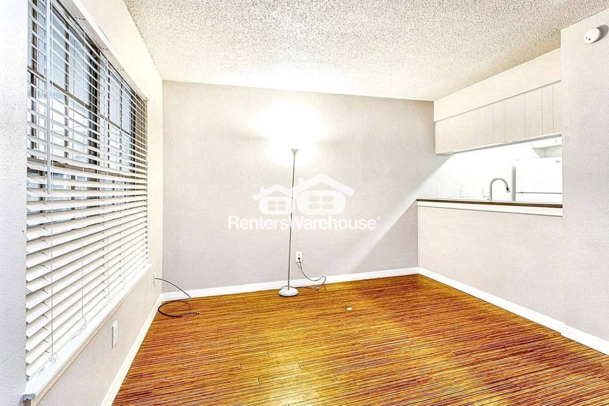Apartment for rent at 4007 Ave C #105, Austin, TX 78751