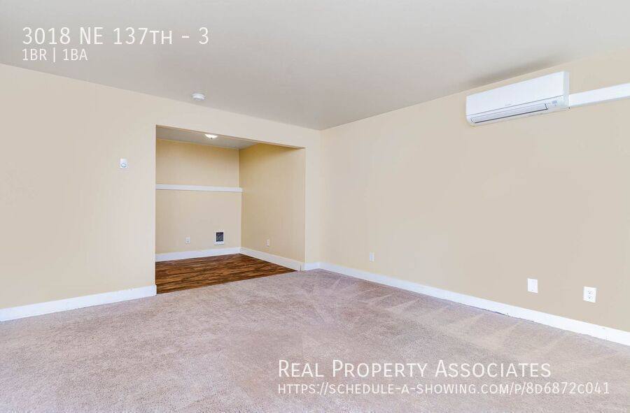 Apartment for rent at 3018 NE 137th #3, Seattle, WA 98125