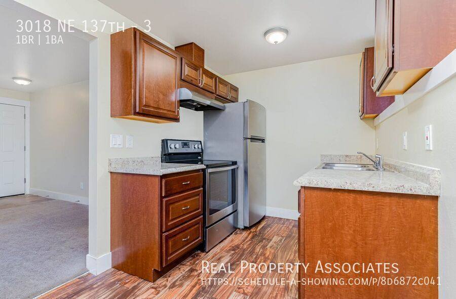Apartment for rent at 3018 NE 137th #3, Seattle, WA 98125
