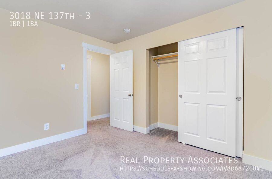 Apartment for rent at 3018 NE 137th #3, Seattle, WA 98125