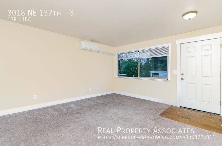 Apartment for rent at 3018 NE 137th #3, Seattle, WA 98125