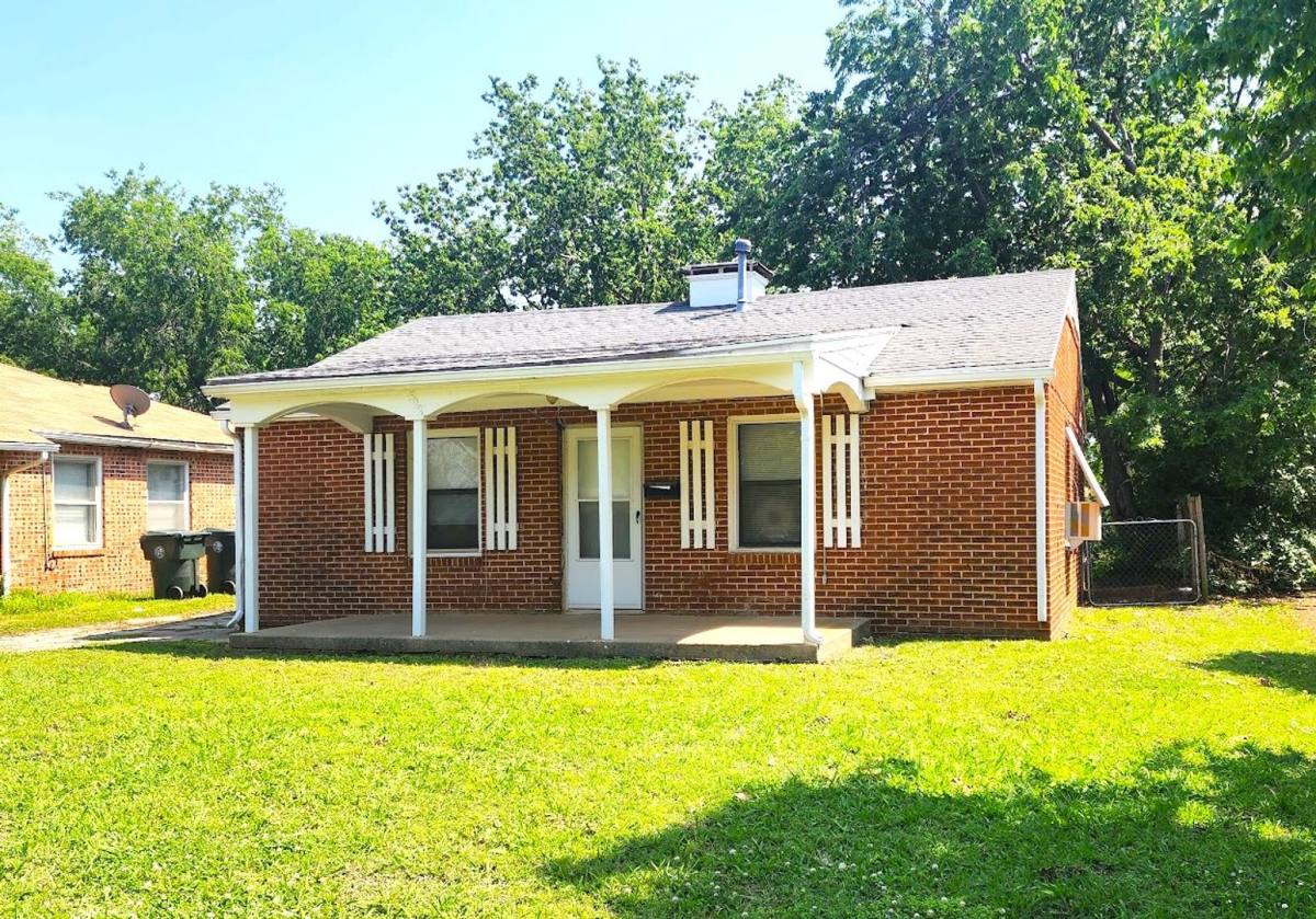 House for rent at 522 E Curtis Dr, Oklahoma City, OK 73110