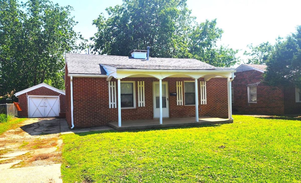 House for rent at 522 E Curtis Dr, Oklahoma City, OK 73110