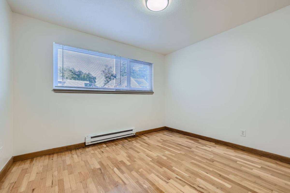 Apartment for rent at 206 11th Ave E, Seattle, WA 98102