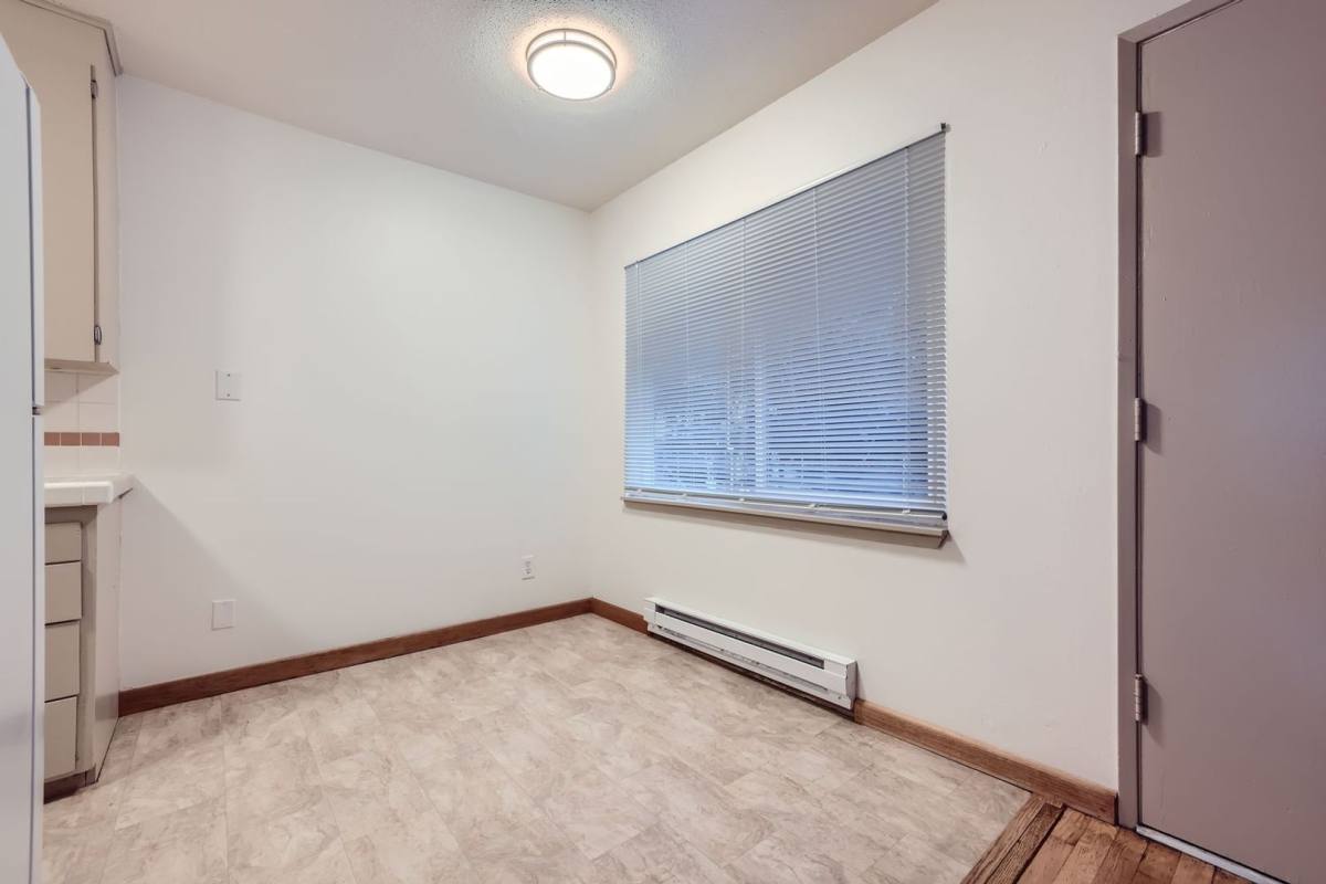 Apartment for rent at 206 11th Ave E, Seattle, WA 98102